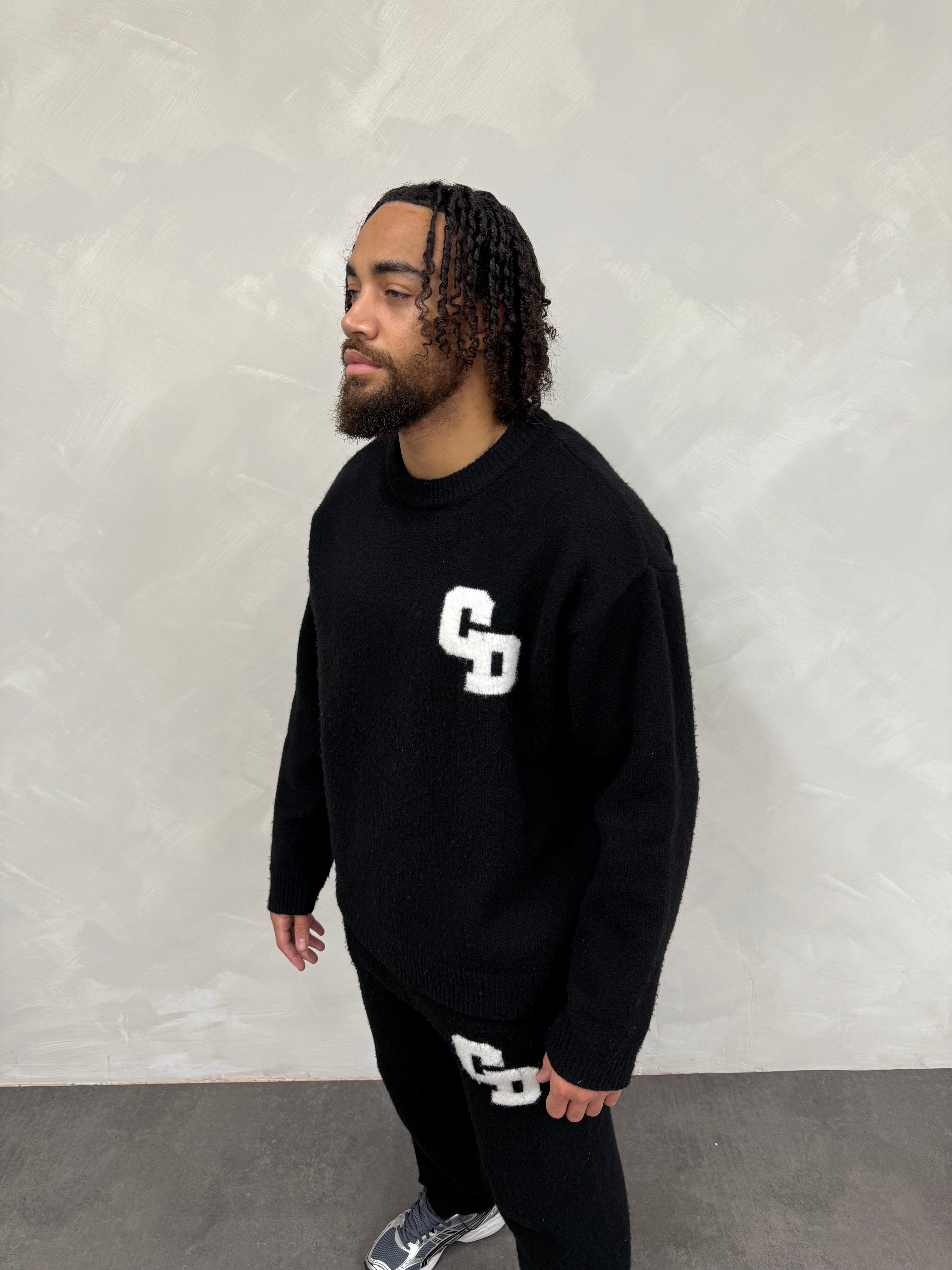 CD Logo Knit Sweater - Black | Cardair